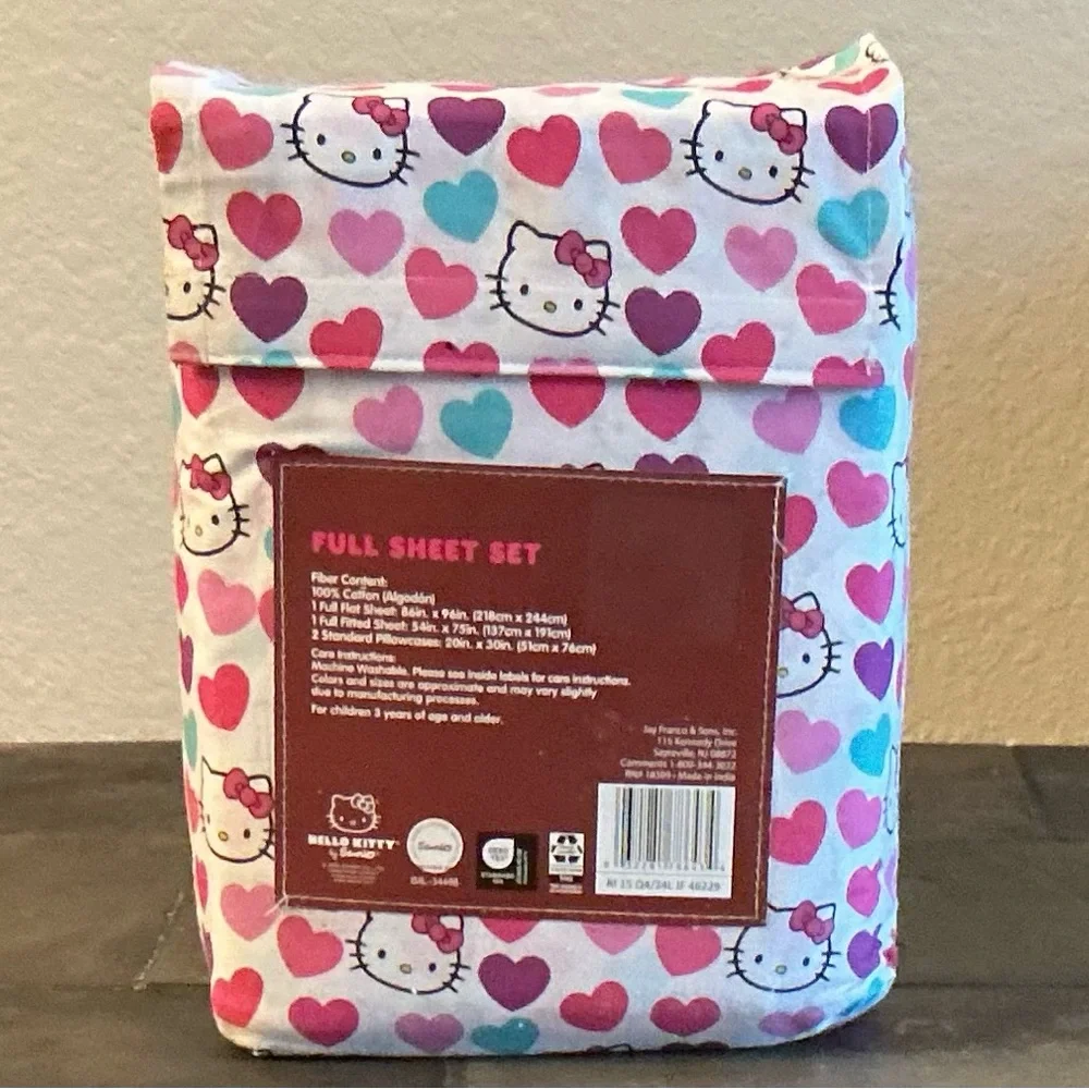Hello Kitty Full Sheet Set with Hearts